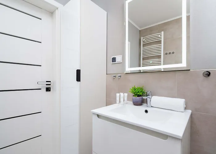 Cozy With Parking And Terrace In By Renters Apartman Krakkó