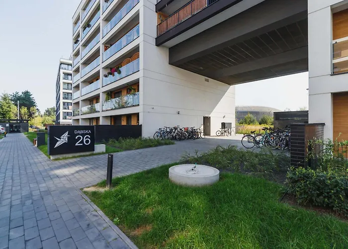 Apartman Cozy With Parking And Terrace In By Renters *